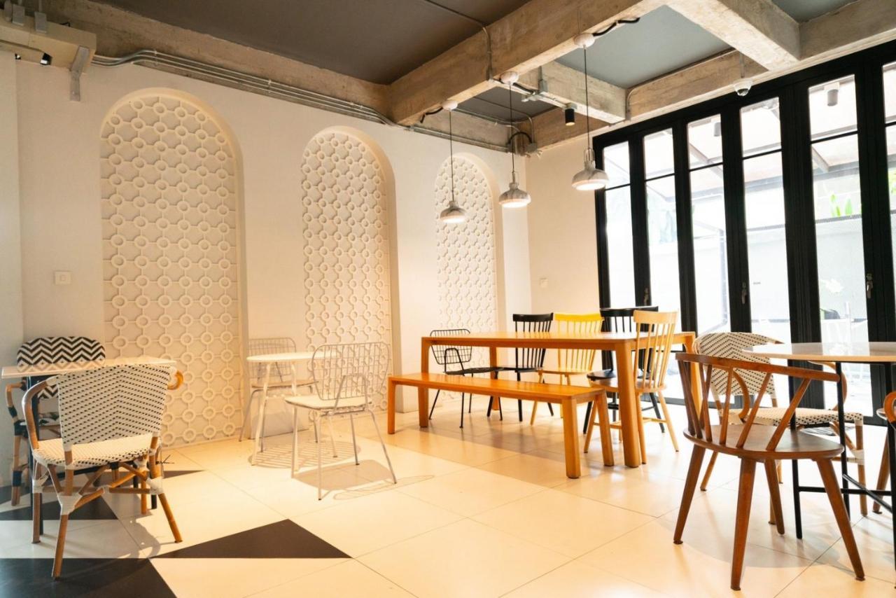 Bedspread Hostel (Adults Only) Bangkok Exterior foto