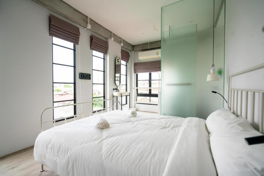 Bedspread Hostel (Adults Only) Bangkok Exterior foto