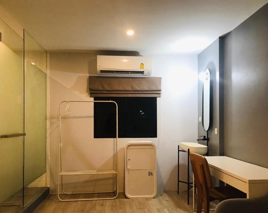 Bedspread Hostel (Adults Only) Bangkok Exterior foto