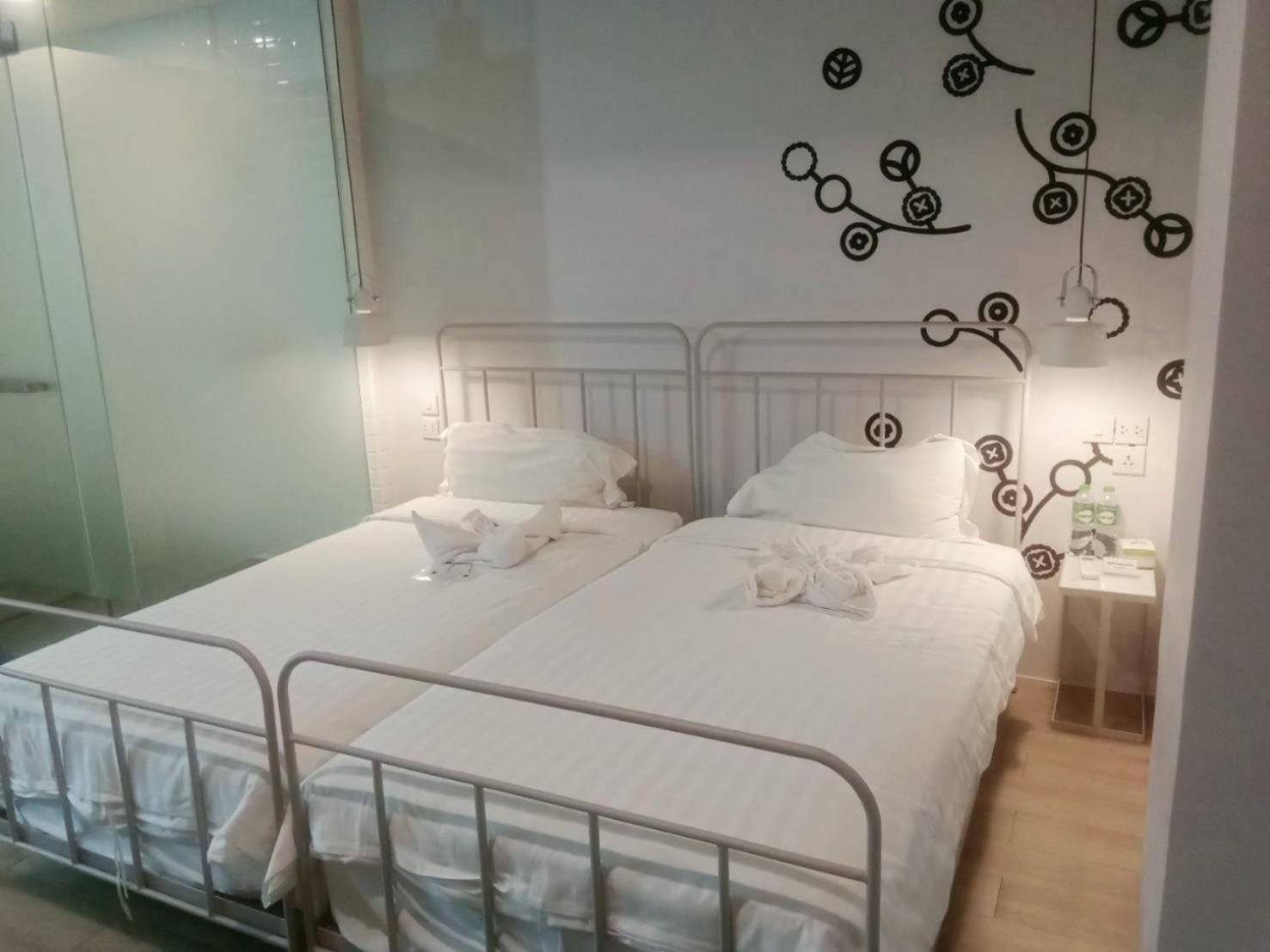 Bedspread Hostel (Adults Only) Bangkok Exterior foto